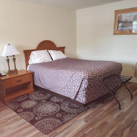 Turnpike Motel Melrose Εξωτερικό φωτογραφία