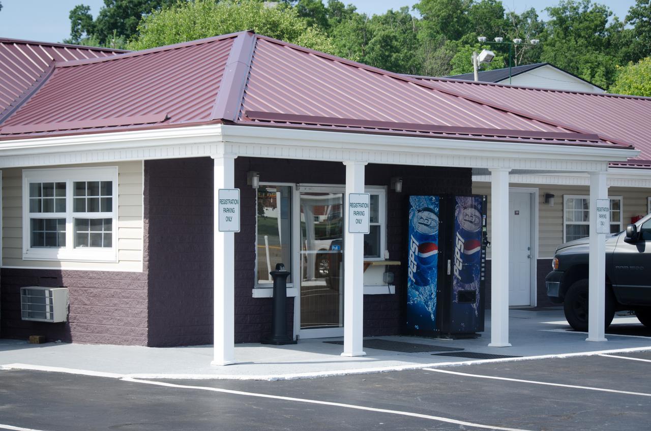Turnpike Motel Melrose Εξωτερικό φωτογραφία