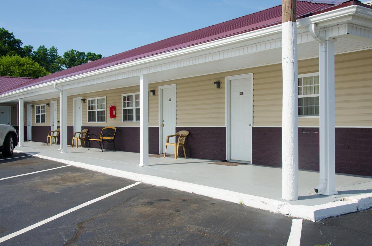 Turnpike Motel Melrose Εξωτερικό φωτογραφία